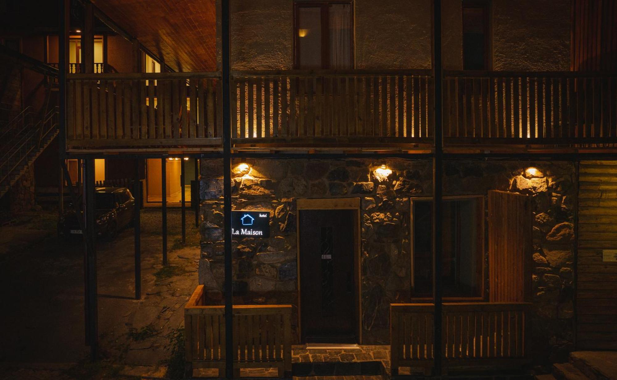 La Maison Mestia Exterior foto